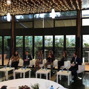 Desayuno Buen Gobierno Mesa Redonda